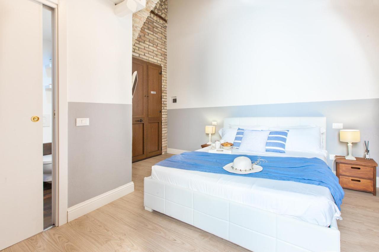 Maison Garibaldi Cagliari Bagian luar foto
