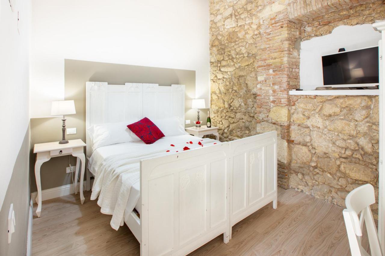 Maison Garibaldi Cagliari Bagian luar foto