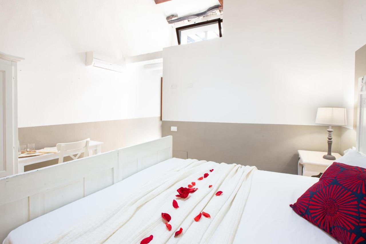 Maison Garibaldi Cagliari Bagian luar foto